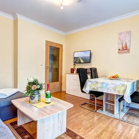 Am Schloonsee Haus D Apartamento *