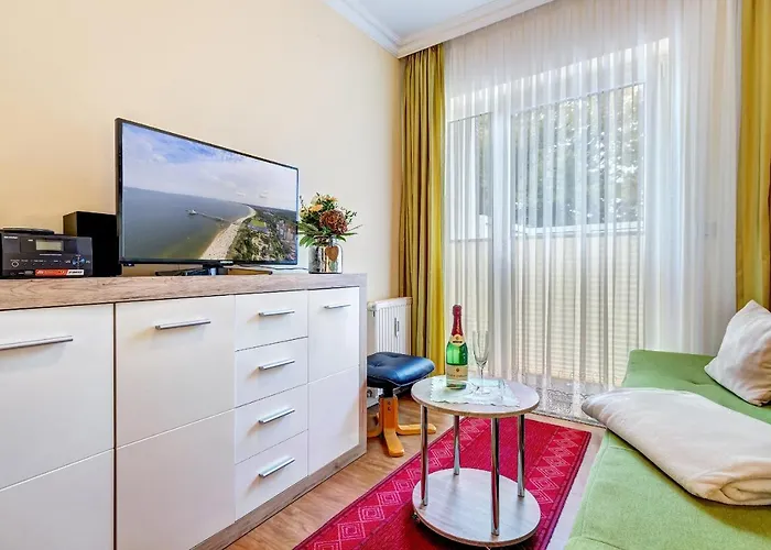 Am Schloonsee Haus D - Mit Strandkorb